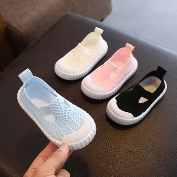 Весенне-осенняя детская дышащая спортивная обувь из сетчатого материала с летящим плетением, однотонная повседневная обувь на плоской подошве Baotou с защитой от ударов для девочек